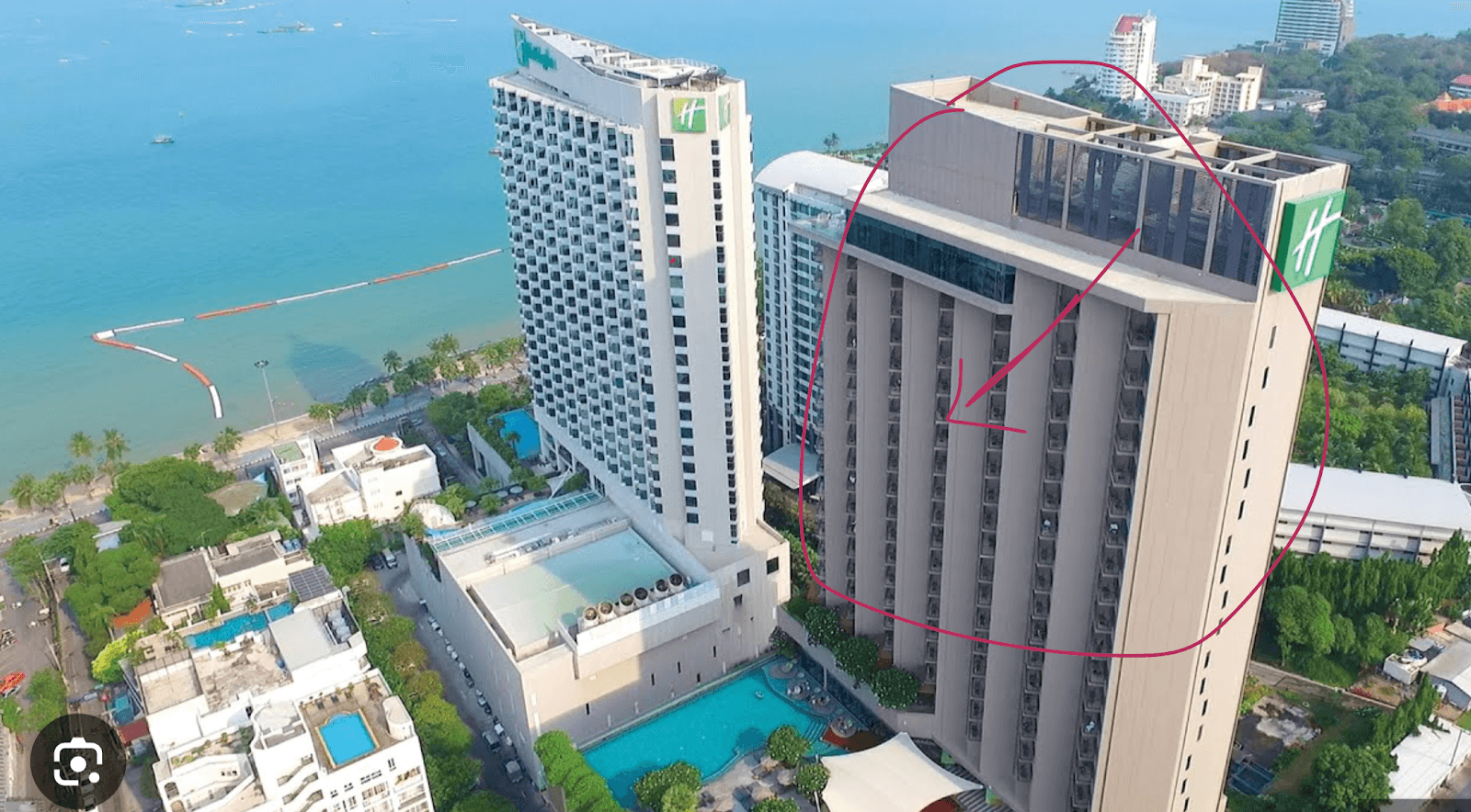 Holiday Inn Executive Tower in Thailand