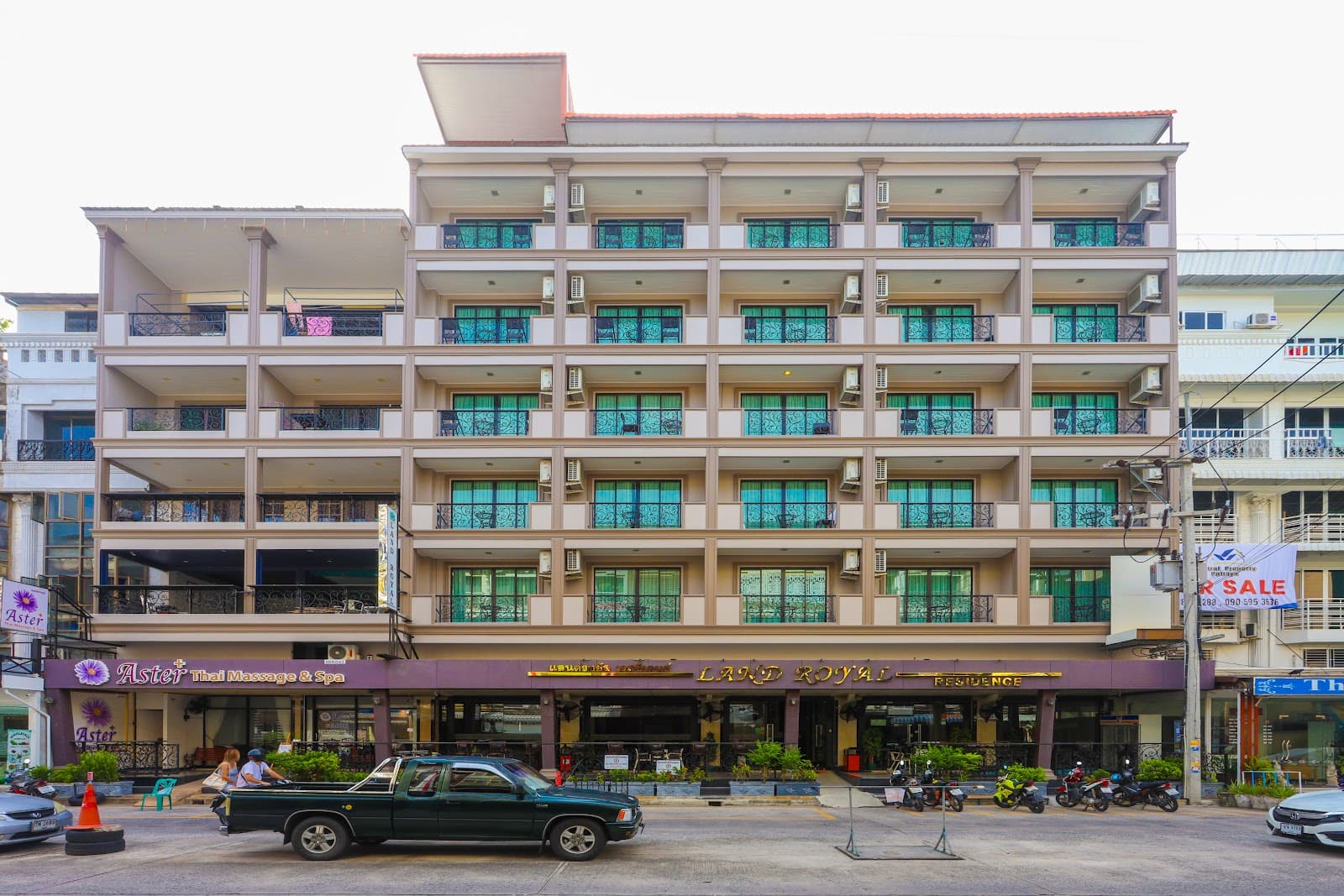 Land Royal Residence Pattaya in Thailand